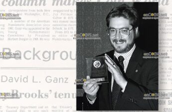 Дэвфид Л-Ганц был обладателем Мемориальной премии Клемента Ф-Бейли от Гильдии нумизматической литературы, высшей награды NLG